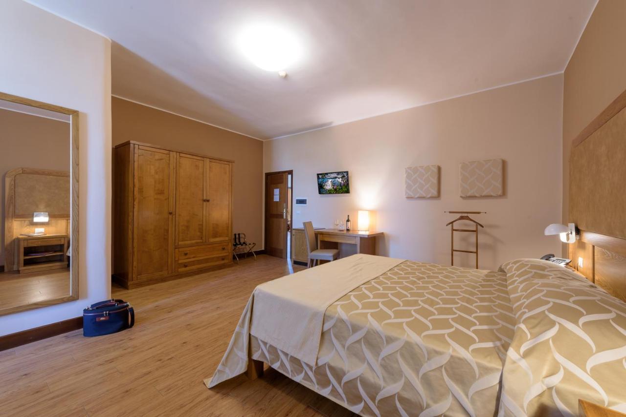 Leone De Castris Wine Hotel Salice Salentino Zewnętrze zdjęcie