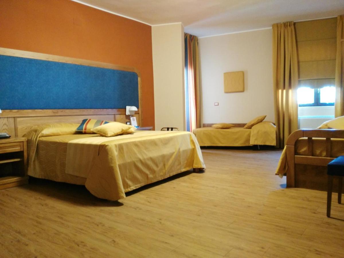Leone De Castris Wine Hotel Salice Salentino Zewnętrze zdjęcie